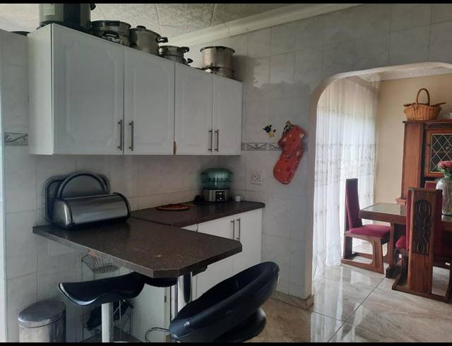 3 BEDROOM HOUSE FOR SALE IN ARCON PARK